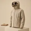 Comment la goggle jacket redéfinit la veste sportive pour homme exigeant