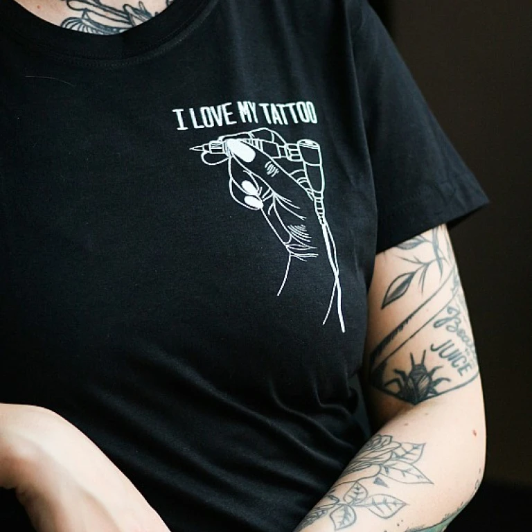 L'univers fascinant des t-shirts têtes de mort