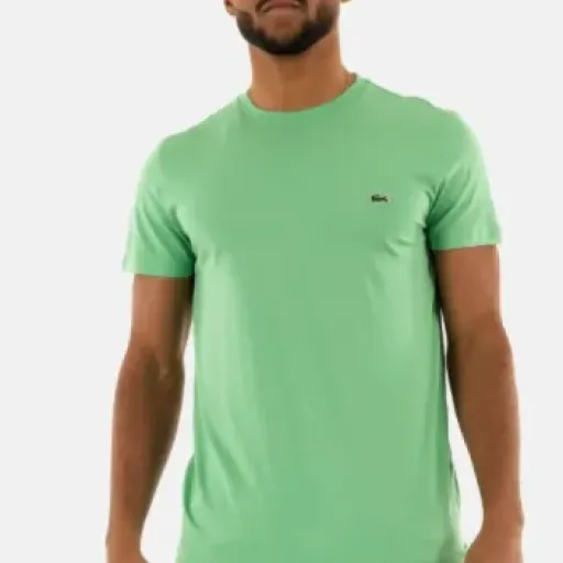 Test Lacoste Tee Shirt TH6709 Liamone : le basique vert qui fait le job sans chichi