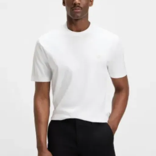 Test BOSS C-Taut 01 : le t-shirt logo qui fait le job, mais pas donné pour ce que c’est