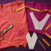 Le t-shirt col V femme : quand l'encolure flatte, quand elle trahit