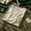 Comment choisir un t shirt haut de gamme pour une allure féminine élégante